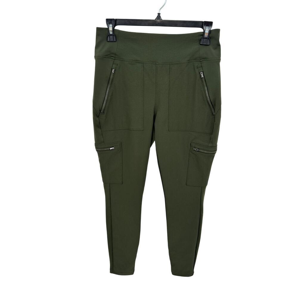ATHLETA Headlands Hybrid High Rise Cargo Legging in Green 982353 // 8